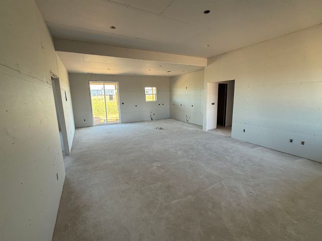 866 N Main, Goddard, KS 67052