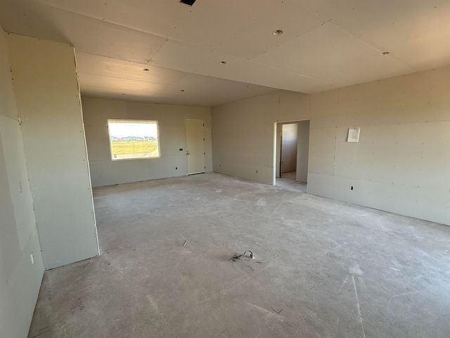 866 N Main, Goddard, KS 67052