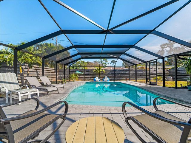 2003 49TH STREET W, Bradenton, FL 34209