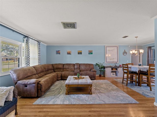 2003 49TH STREET W, Bradenton, FL 34209