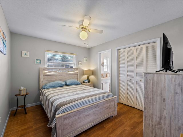 2003 49TH STREET W, Bradenton, FL 34209