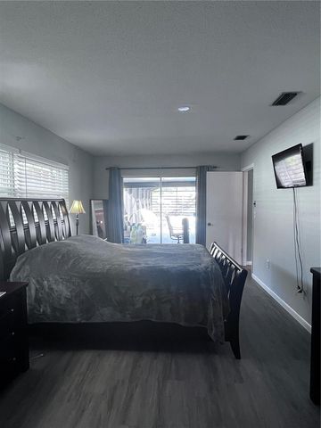 2003 49TH STREET W, Bradenton, FL 34209