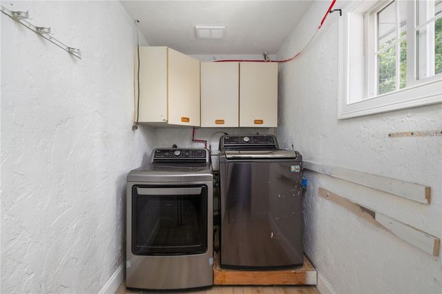 37 Gerald Street, Warwick, RI 02886