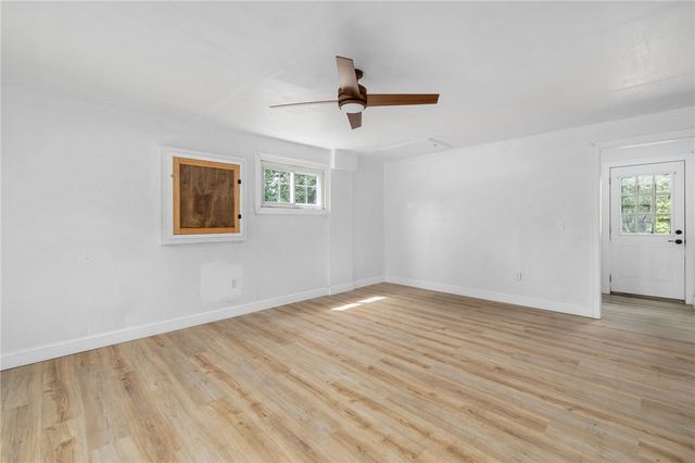 37 Gerald Street, Warwick, RI 02886