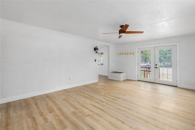 37 Gerald Street, Warwick, RI 02886