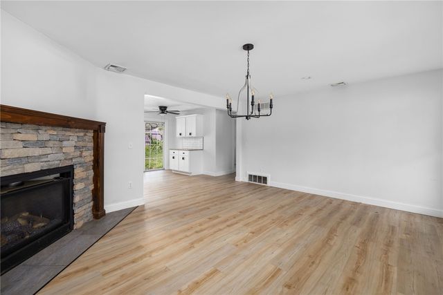 37 Gerald Street, Warwick, RI 02886