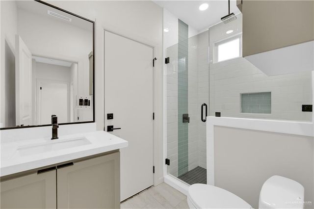 903 E 38th E Street, San Juan, TX 78589