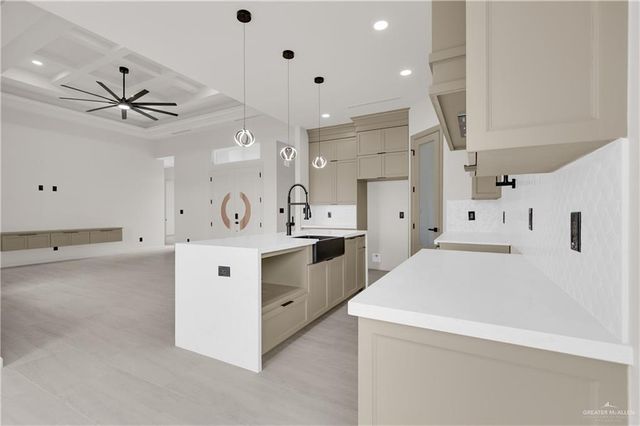 903 E 38th E Street, San Juan, TX 78589