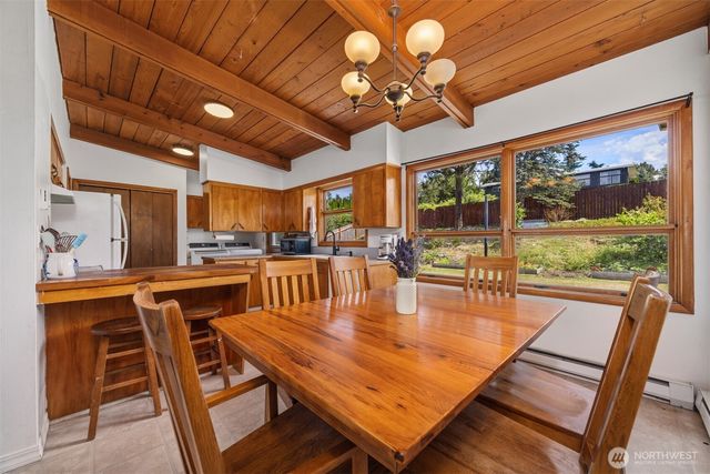 2210 Huron Street, Bellingham, WA 98229