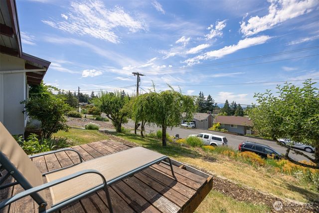 2210 Huron Street, Bellingham, WA 98229