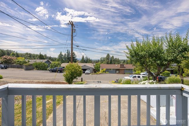 2210 Huron Street, Bellingham, WA 98229
