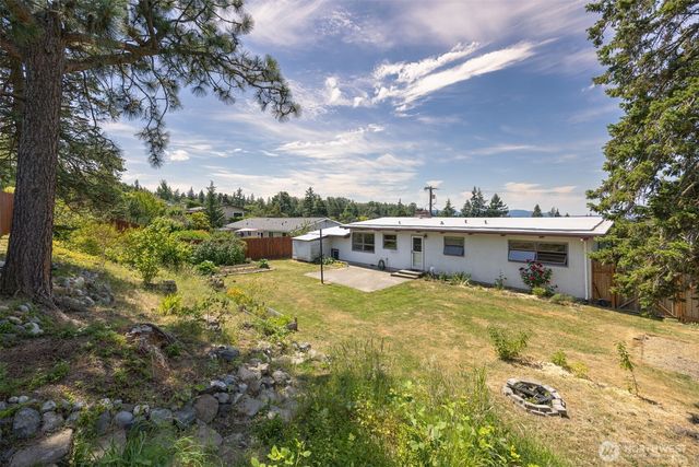 2210 Huron Street, Bellingham, WA 98229
