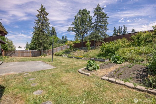 2210 Huron Street, Bellingham, WA 98229
