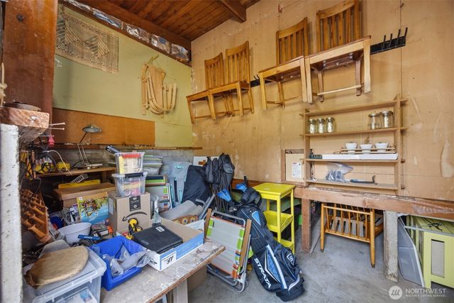 2210 Huron Street, Bellingham, WA 98229