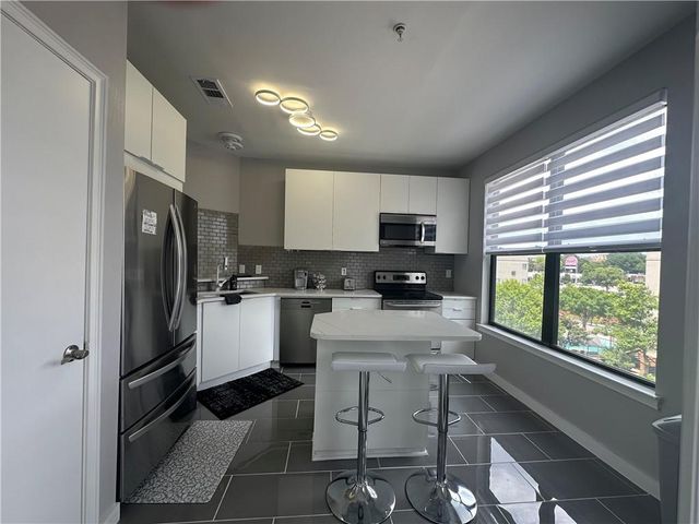 898 Oak SW Street 1306, Atlanta, GA 30310