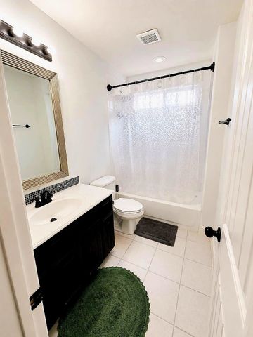 1131 Charleston Lane, Savannah, TX 76227