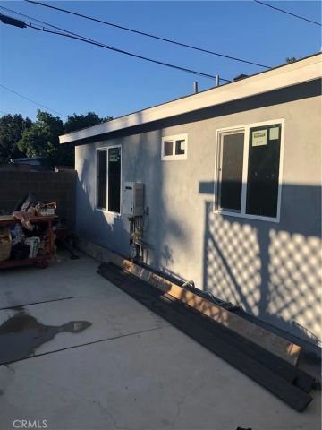 3616 W Victory, Burbank, CA 91505
