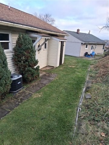 320 Dersam Street, Port Vue, PA 15133