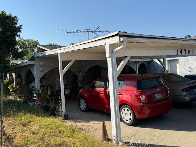14761 Astoria Street, Sylmar, CA 91342