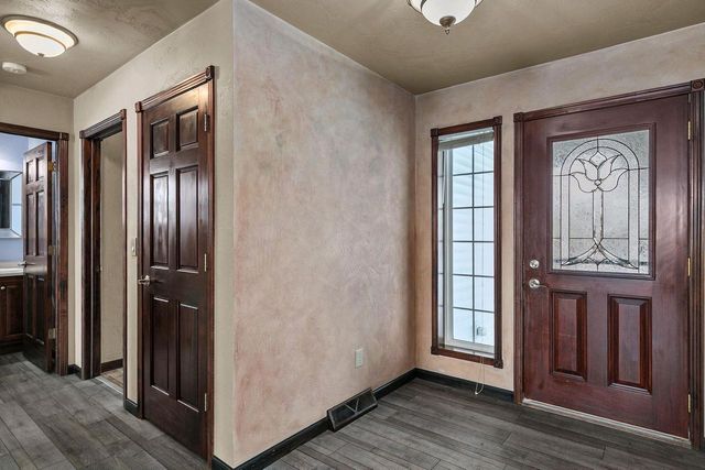 2041 FOXLAND STREET, Kaukauna, WI 54130