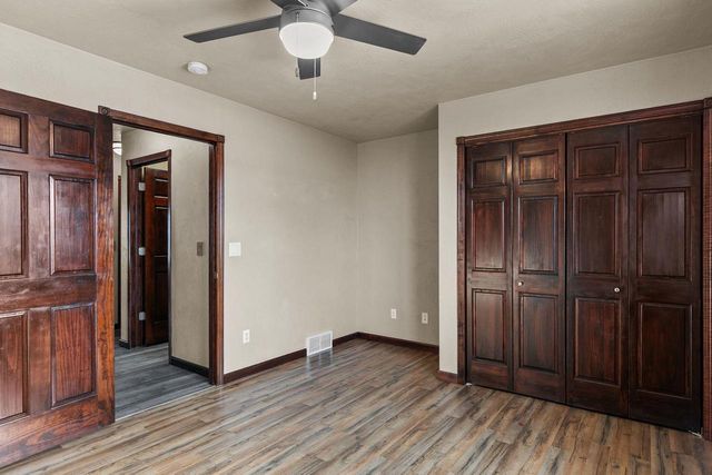 2041 FOXLAND STREET, Kaukauna, WI 54130