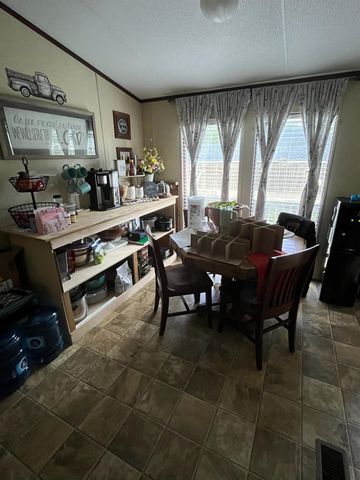 4715 3rd Street, Bacliff, TX 77518