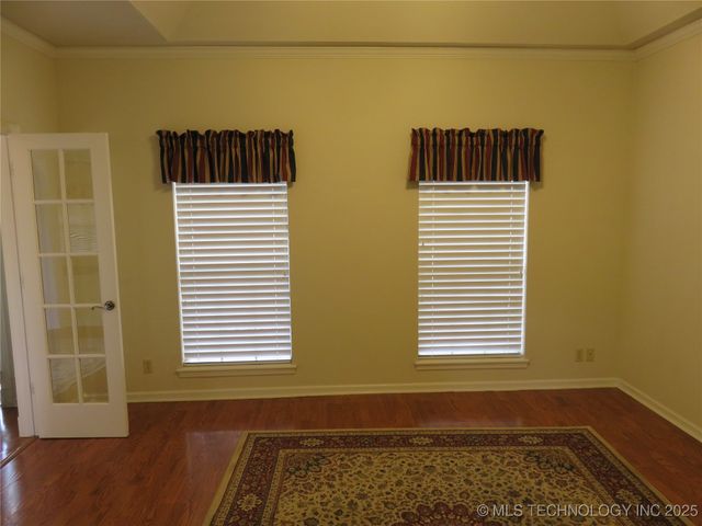 3705 S Nassau Avenue, Sand Springs, OK 74063