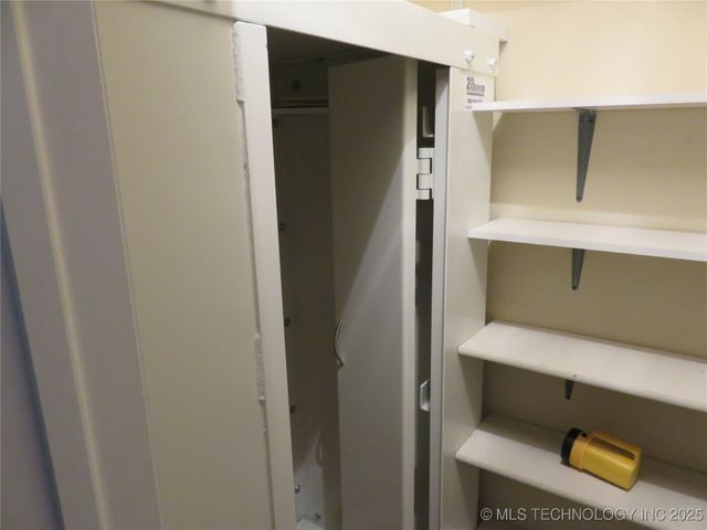 3705 S Nassau Avenue, Sand Springs, OK 74063