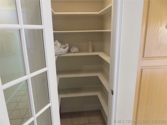 3705 S Nassau Avenue, Sand Springs, OK 74063