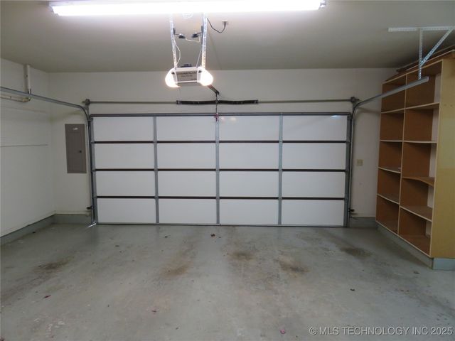 3705 S Nassau Avenue, Sand Springs, OK 74063