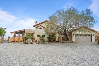 9075 Mesa Vista Street, Apple Valley, CA 92308
