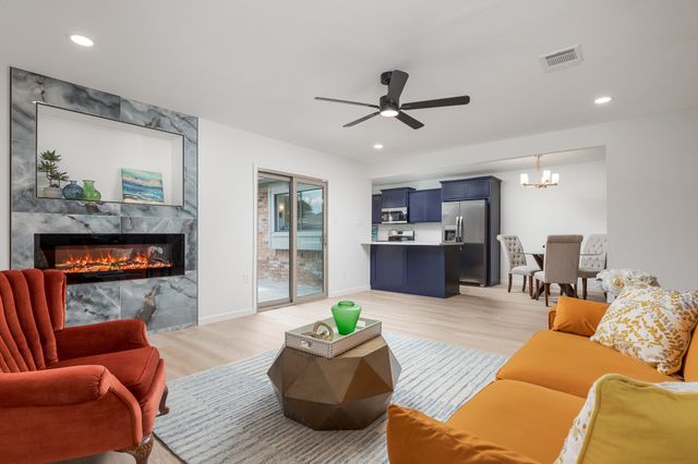 4148 N Colony Boulevard, The Colony, TX 75056