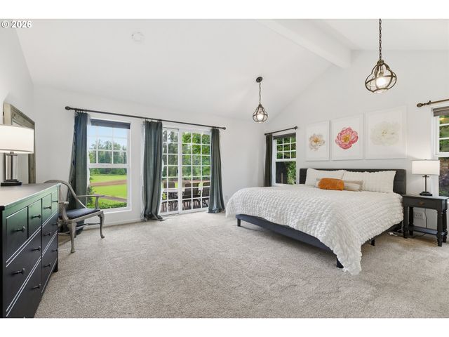 17424 Se HIGHWAY 224, Damascus, OR 97089