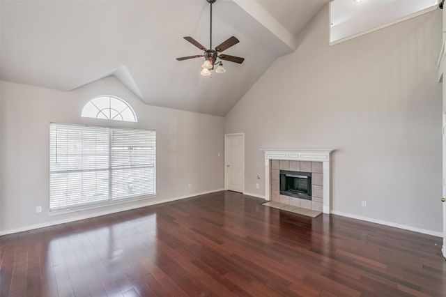 615 Dorchester Lane, Mansfield, TX 76063