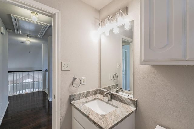 615 Dorchester Lane, Mansfield, TX 76063