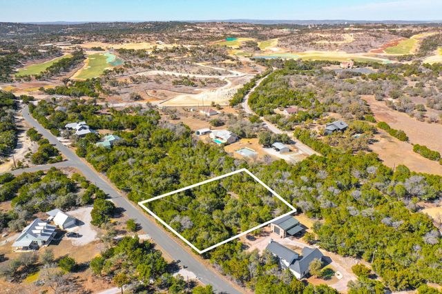 918 Debco LN, Spicewood, TX 78669
