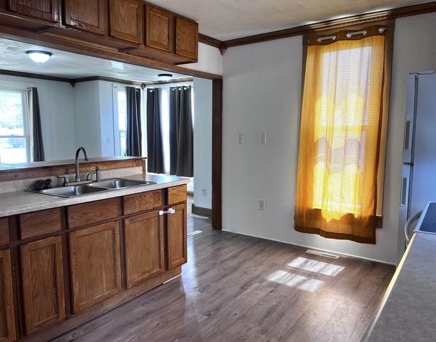 202 N East Street, La Valle, WI 53941