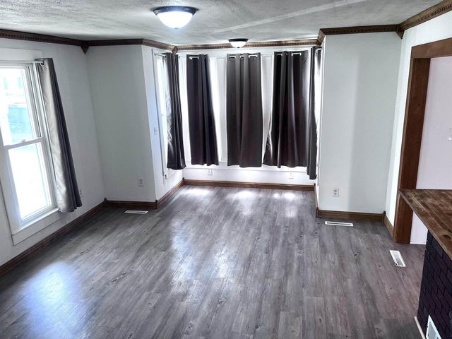 202 N East Street, La Valle, WI 53941