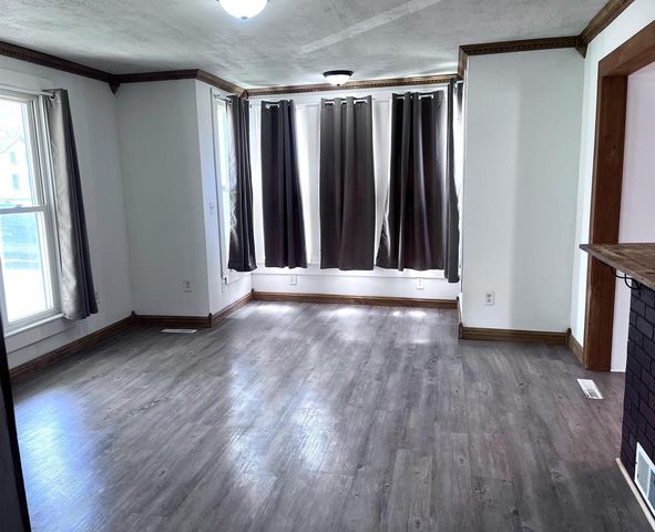 202 N East Street, La Valle, WI 53941