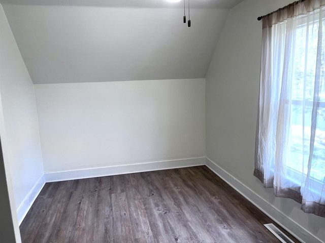 202 N East Street, La Valle, WI 53941