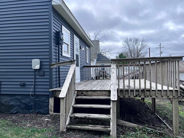 202 N East Street, La Valle, WI 53941