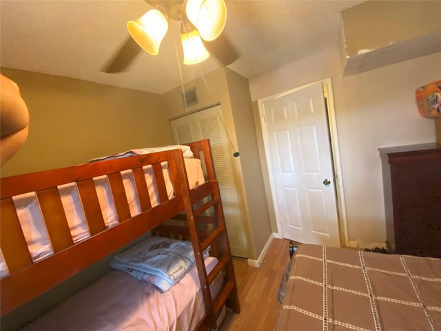821 SKY PINE Way B2, Greenacres, FL 33415