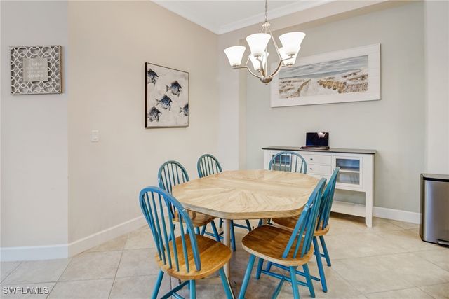7194 Dominica DR, Naples, FL 34113