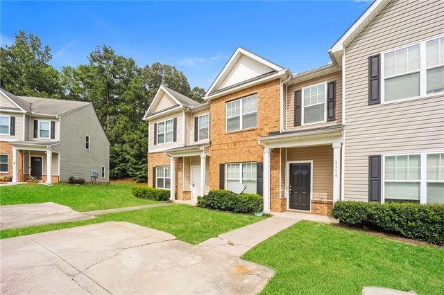 2318 Bigwood Trail, Atlanta, GA 30349