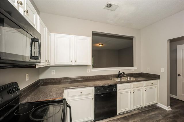 2318 Bigwood Trail, Atlanta, GA 30349