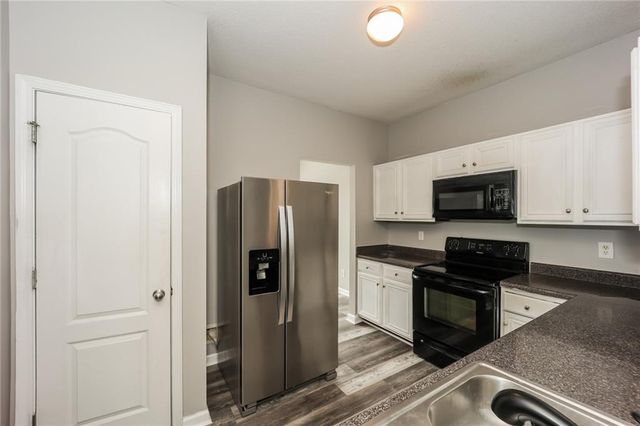 2318 Bigwood Trail, Atlanta, GA 30349