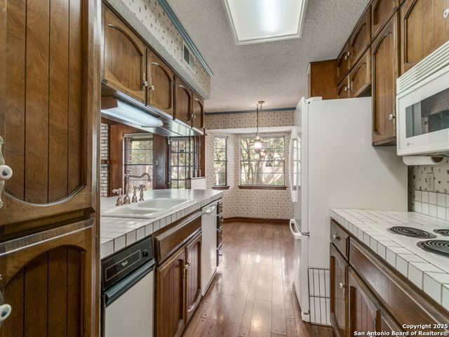 16706 Ledge Creek, San Antonio, TX 78232