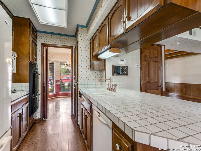 16706 Ledge Creek, San Antonio, TX 78232