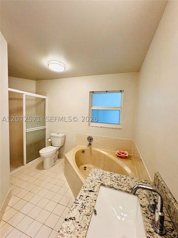 1480 Sweetbay Way, Hollywood, FL 33019