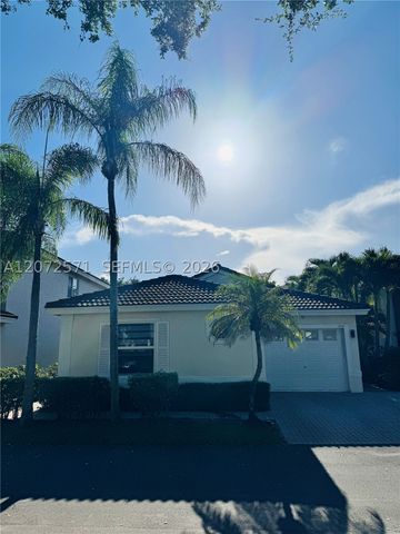 1480 Sweetbay Way, Hollywood, FL 33019